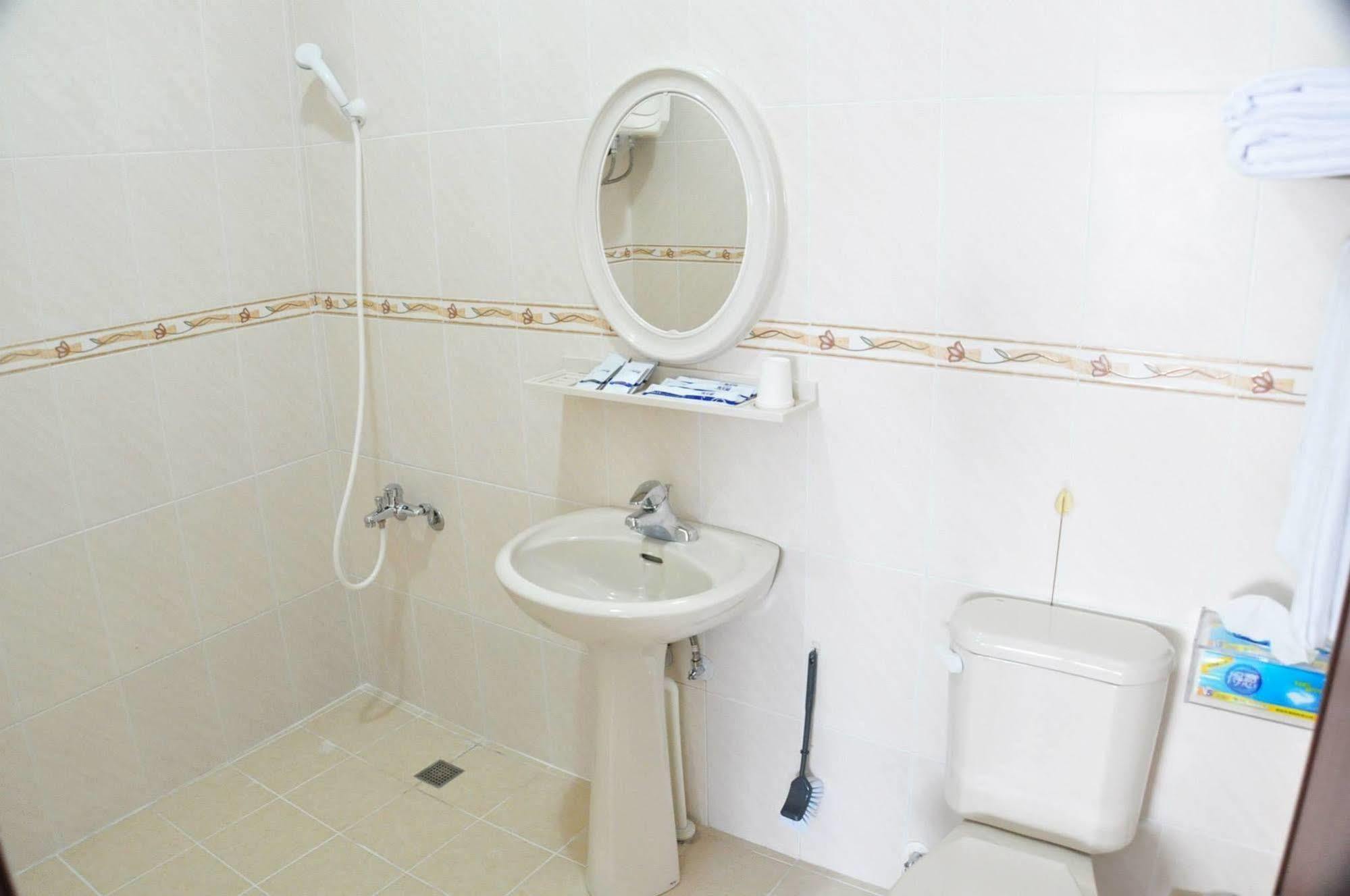 Enjoy Lane 17 B&B Taitung Екстер'єр фото
